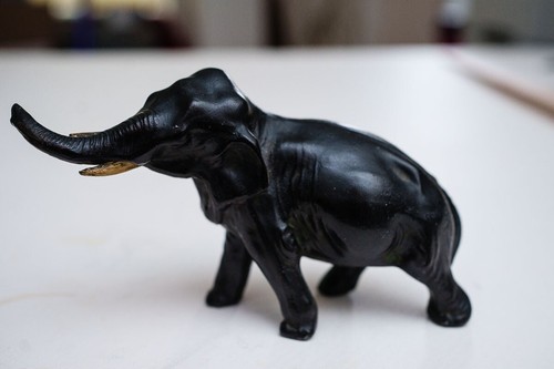 Black elephant heavy unmarked - heavy,